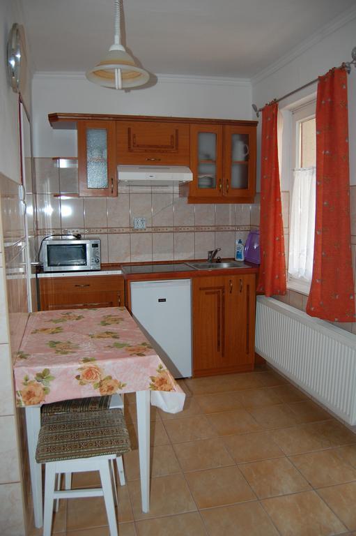 Zach Klara Utcai Apartman فيشيغراد المظهر الخارجي الصورة